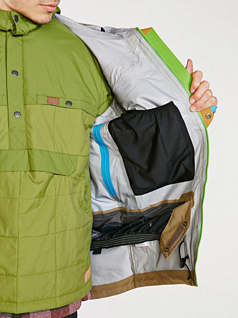 Сноубордическая куртка TREW BEAST